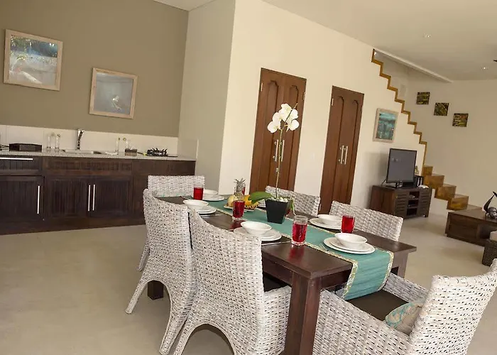 Aroha Boutique Villa *